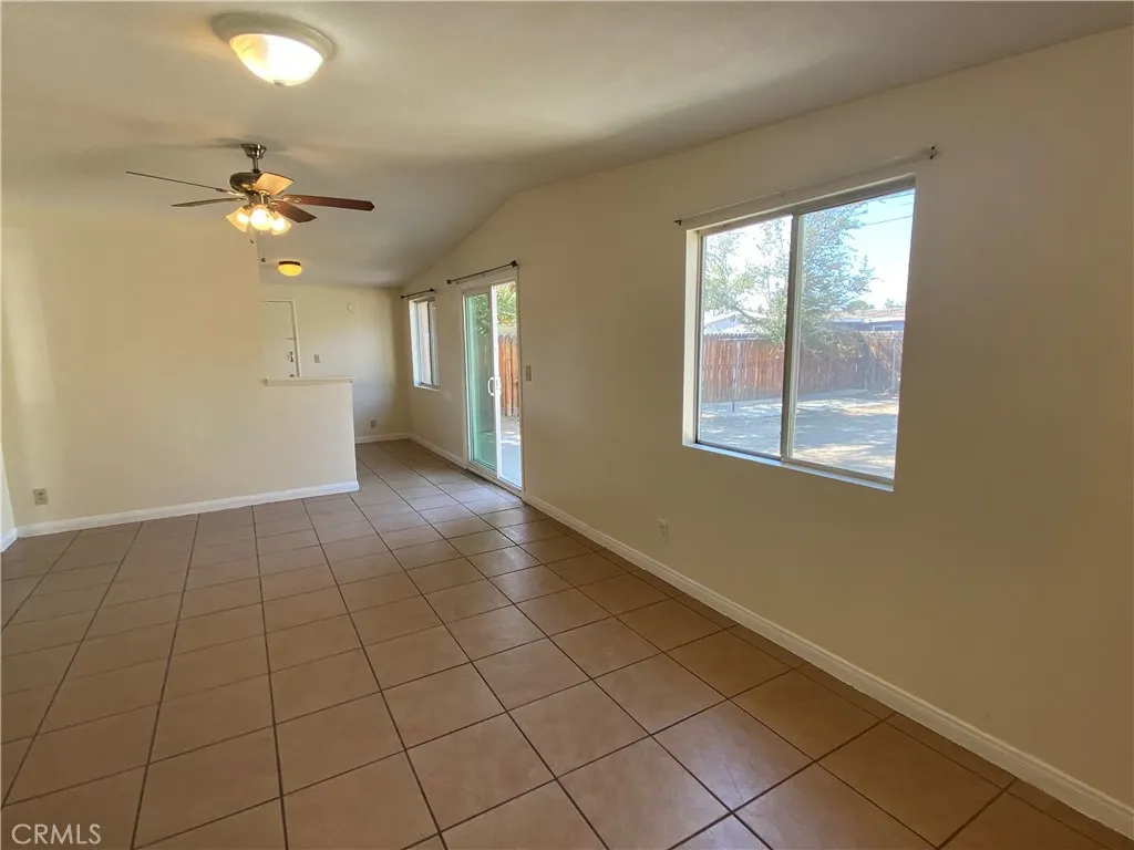 Additional image 43 of 719 W Avenue H13, Lancaster, CA 93534