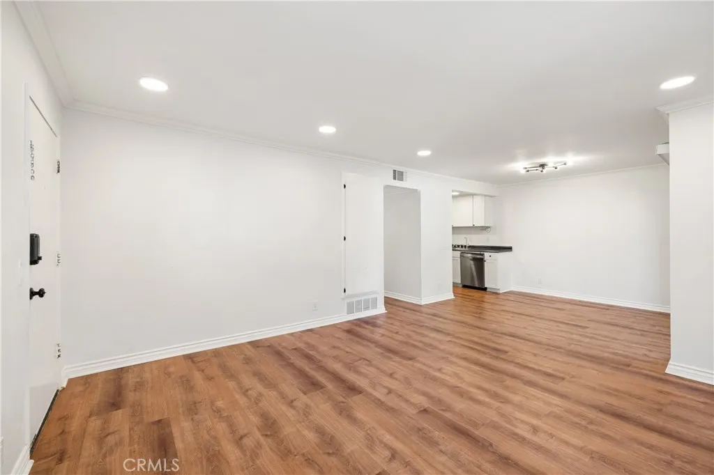 Additional image 8 of 1346 E Hillcrest Drive Unit 49, Thousand Oaks, CA 91362