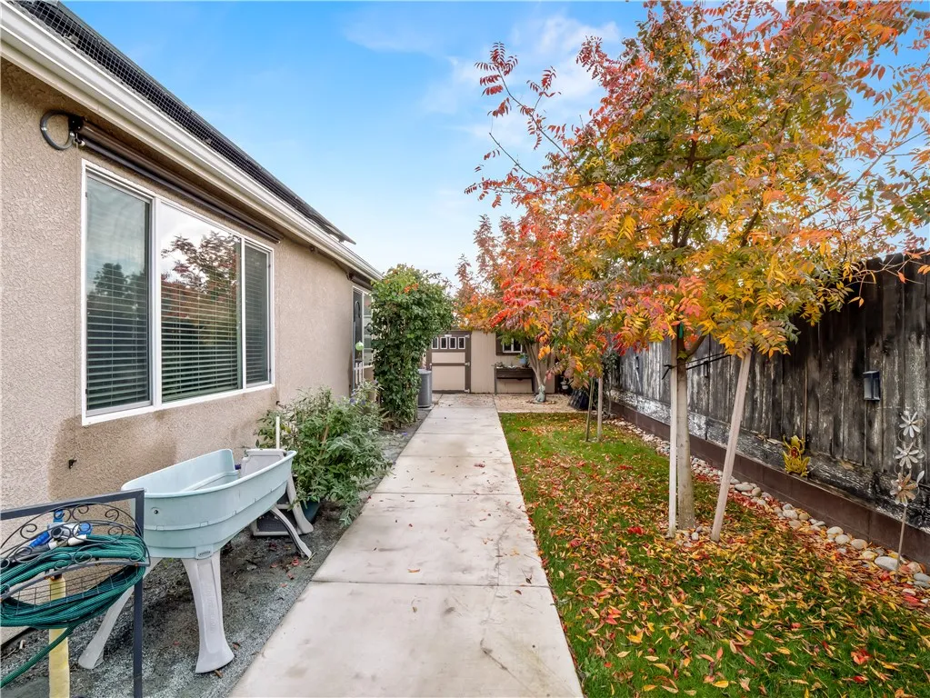 Additional image 87 of 425 Karen Ave, Kerman, CA 93630