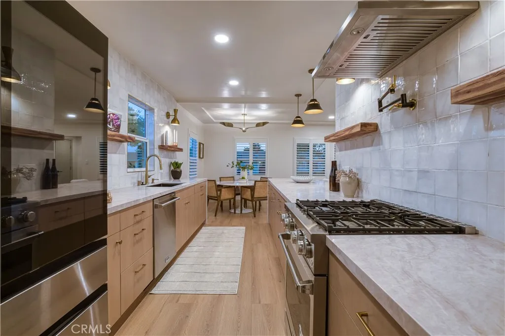 Additional image 13 of 925 W Autumn Dr, Anaheim, CA 92805