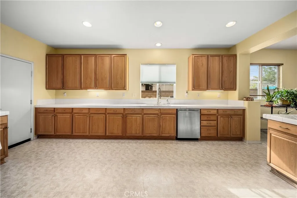 Additional image 63 of 43219 Fanchon Avenue, Lancaster, CA 93536