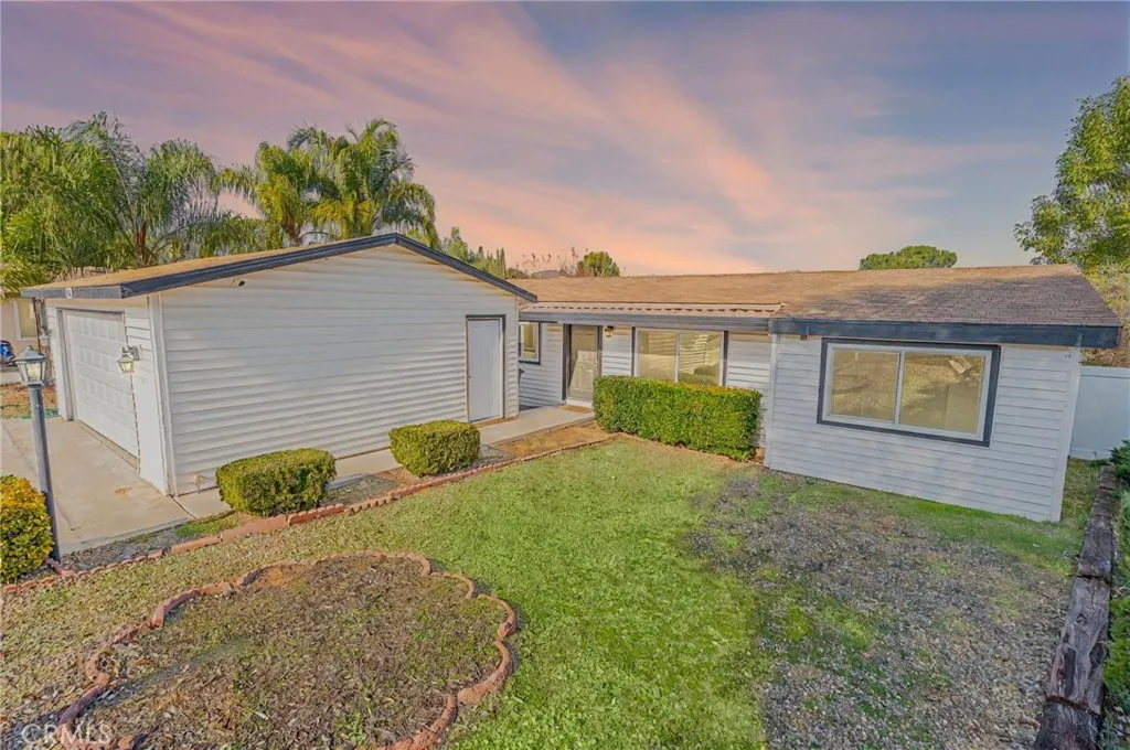 Additional image 4 of 24486 Cornstalk Rd, Wildomar, CA 92595