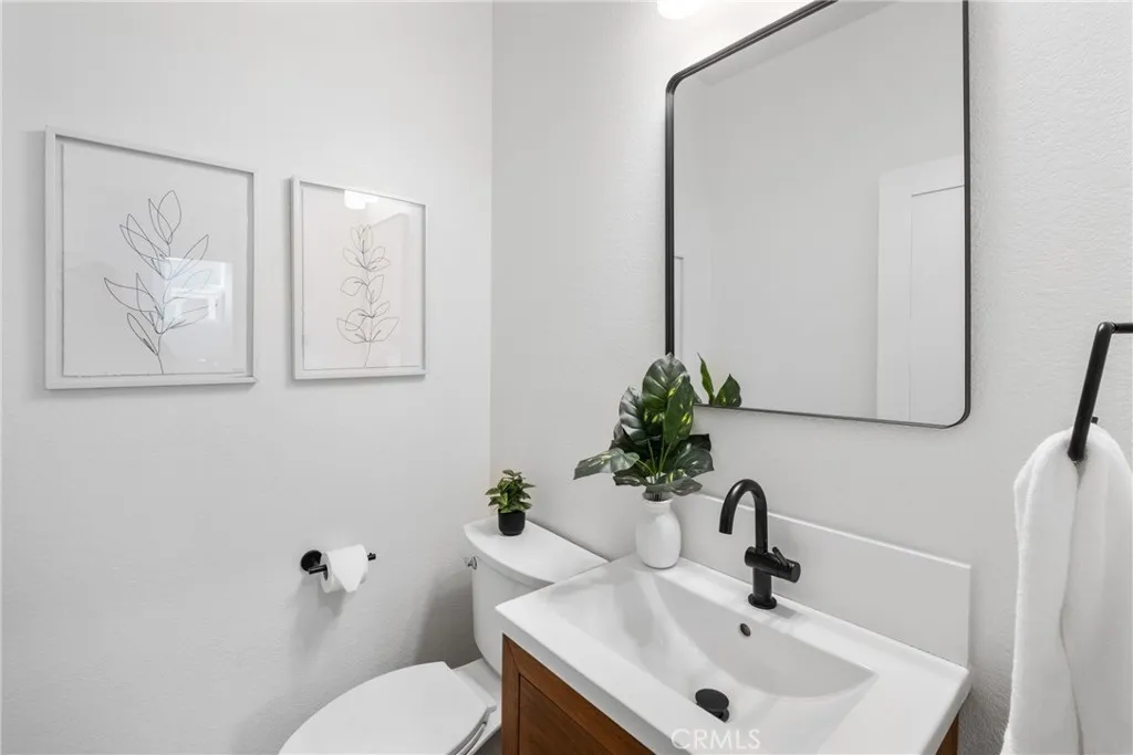 Additional image 92 of 6936 Estonian Dr, Eastvale, CA 92880