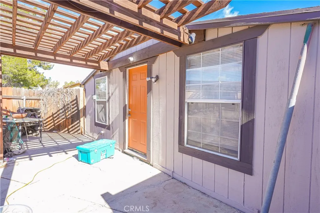 Additional image 123 of 14415 Erie Rd, Apple Valley, CA 92307