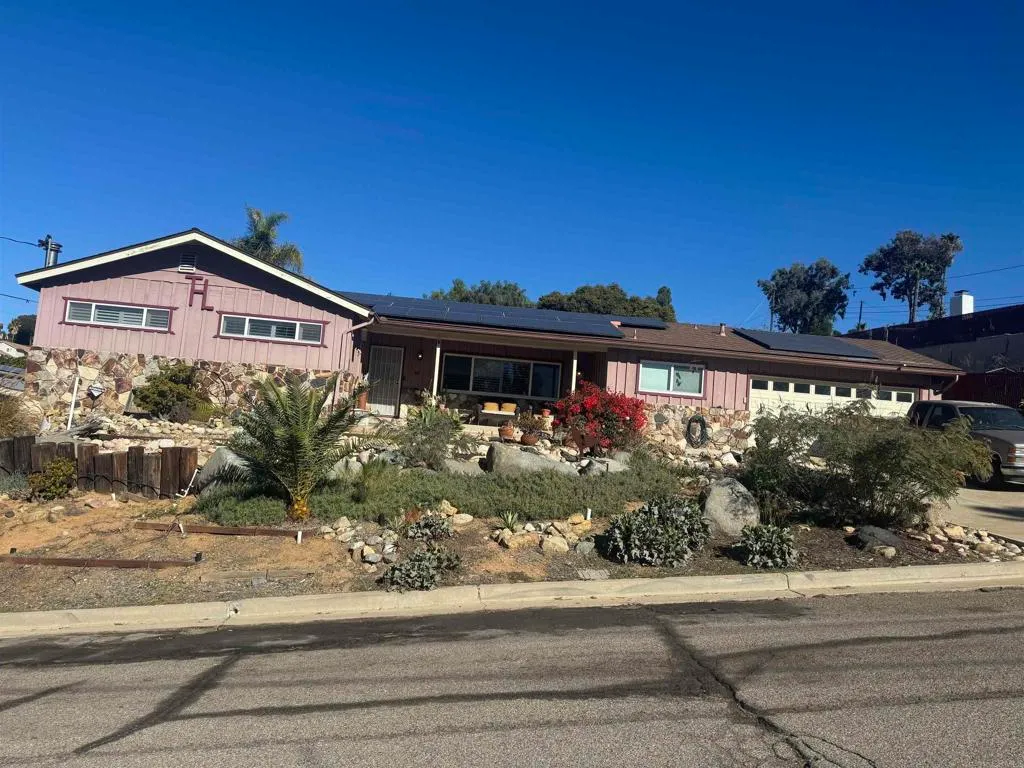 Additional image 2 of 12534 Sunglow Dr, El Cajon, CA 92021