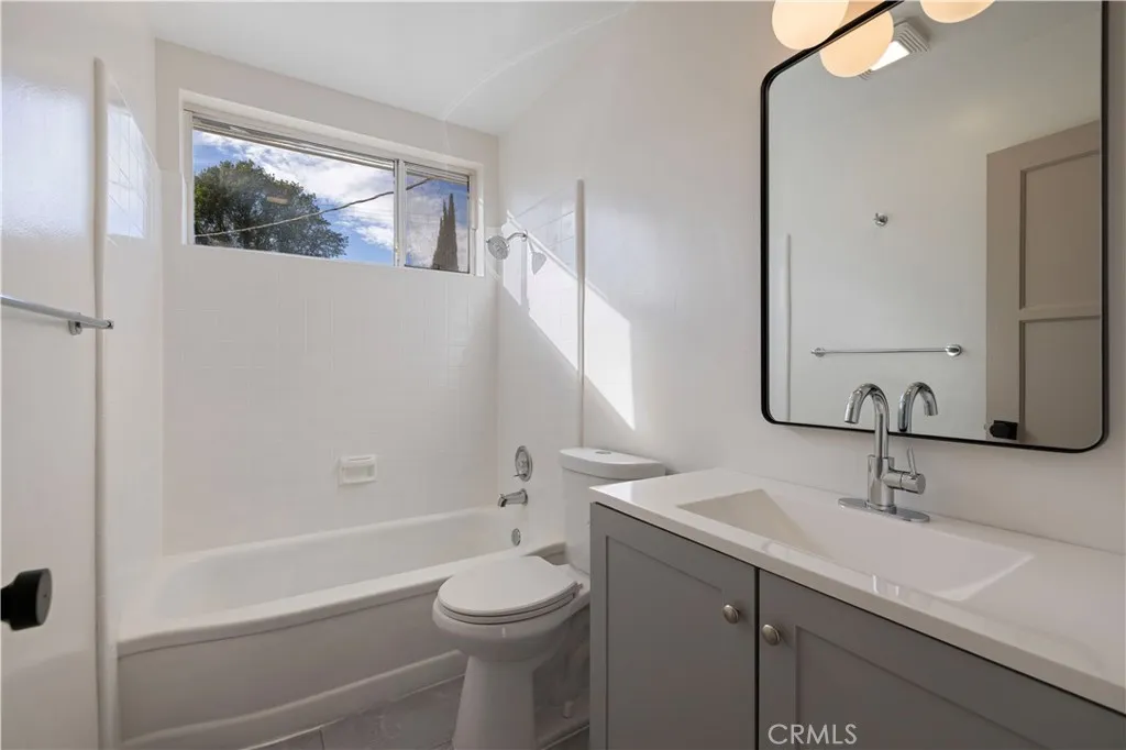 Additional image 11 of 8755 Colbath Avenue, Panorama City, CA 91402
