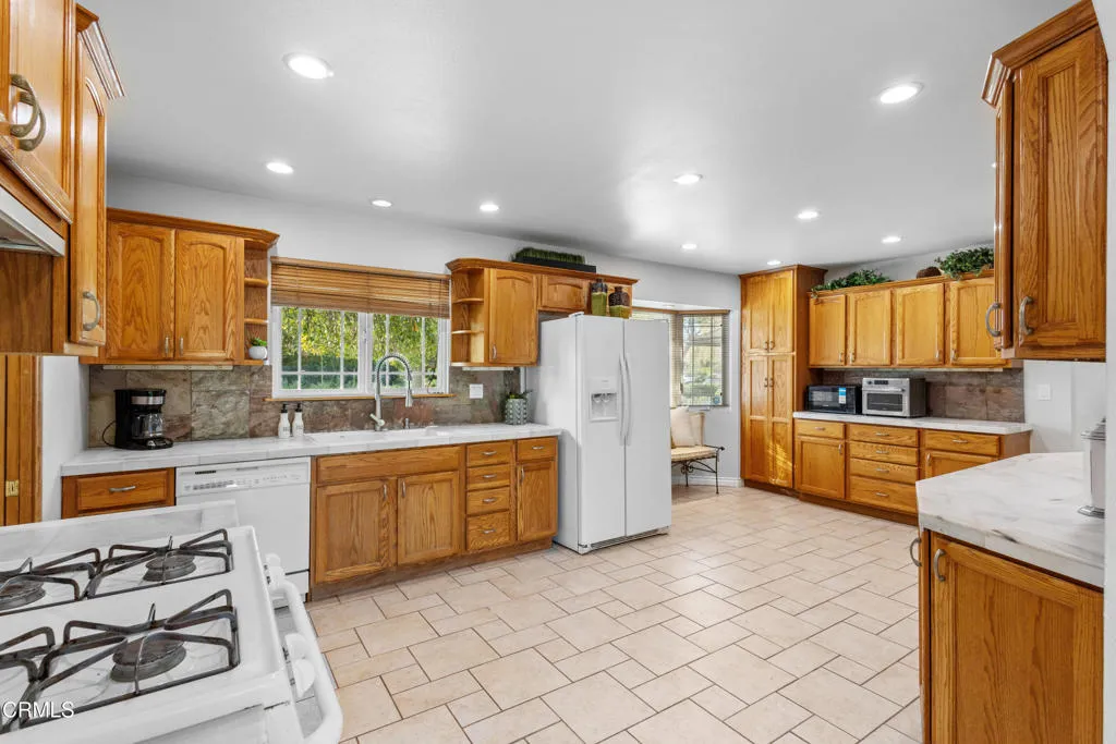 Additional image 11 of 1036 Stanford Drive, Simi Valley, CA 93065