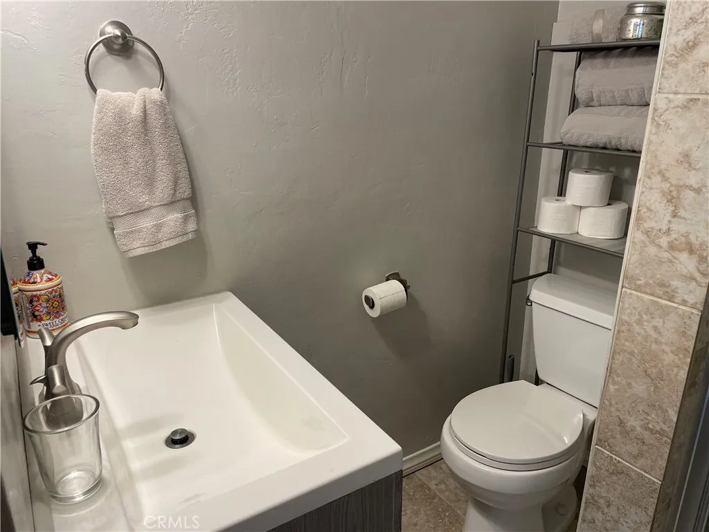 Additional image 64 of 22050 Tulsa, Chatsworth, CA 91311