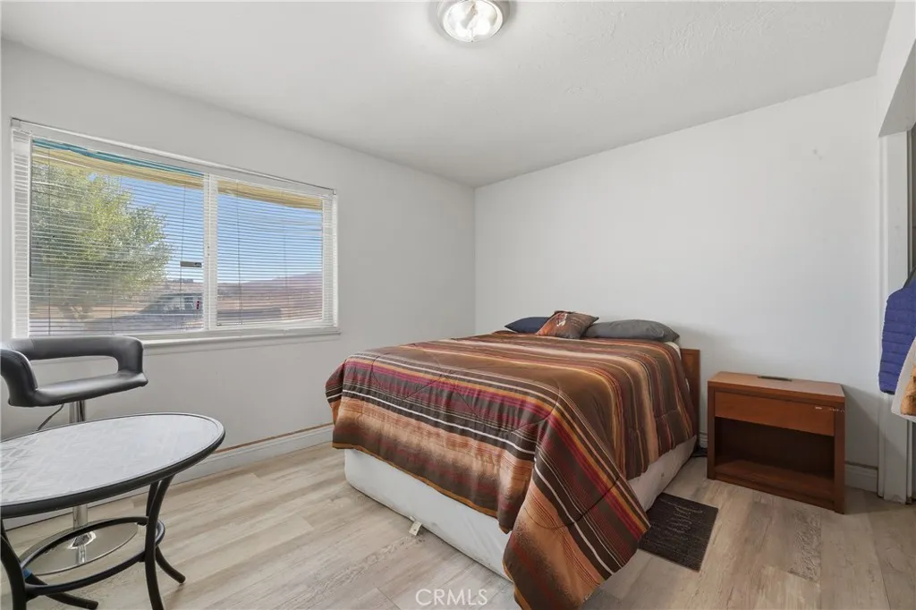 Additional image 25 of 10080 Deep Creek Rd, Apple Valley, CA 92308