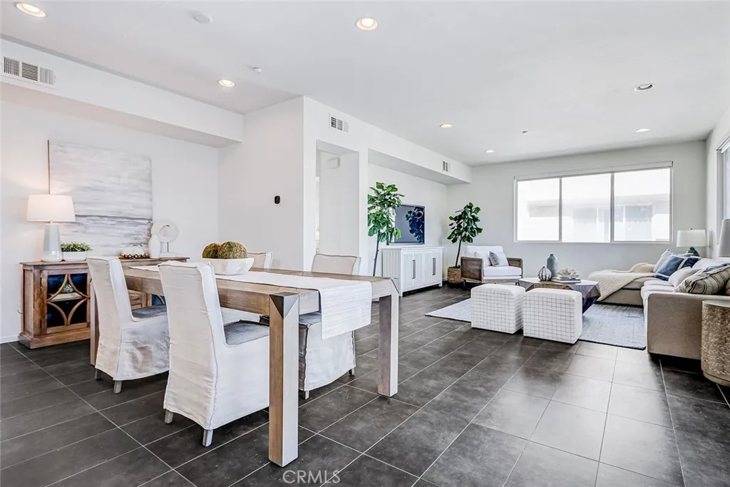 Additional image 43 of 13029 Central Avenue Unit 401, Hawthorne, CA 90250