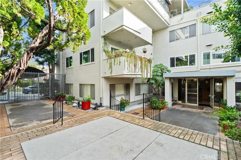 Additional image 28 of 395 S Oakland Avenue Unit 104, Pasadena, CA 91101