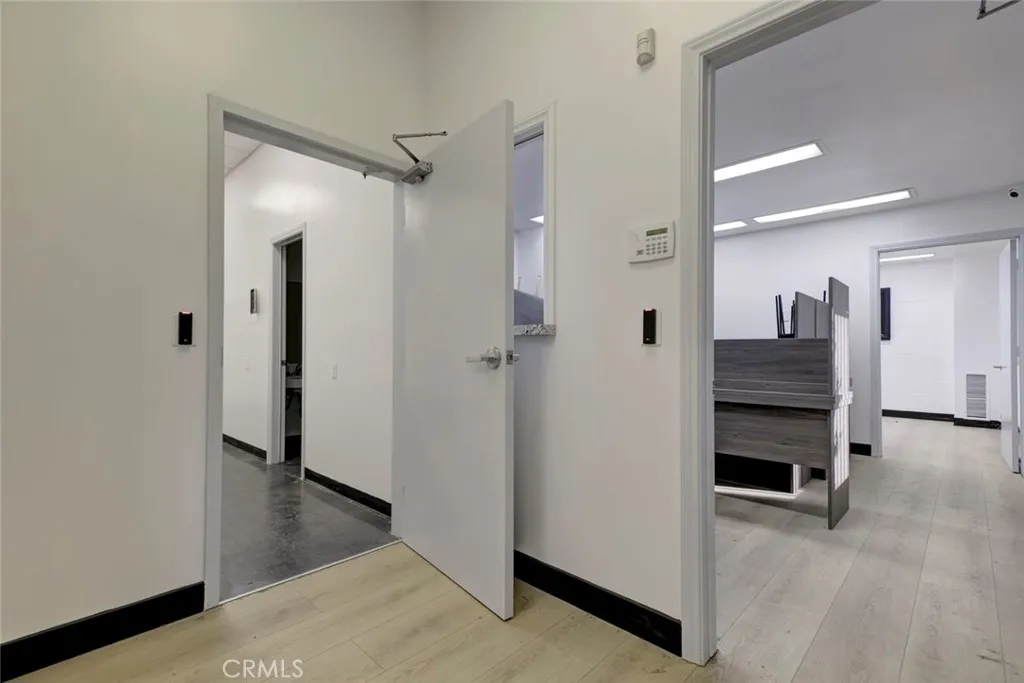 Additional image 10 of 18417 Bryant Street, Northridge, CA 91325