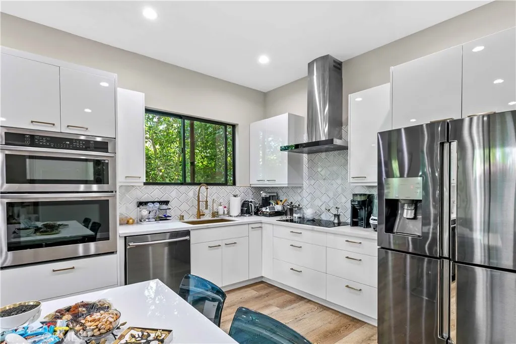 Additional image 117 of 1918 N Maple St, Burbank, CA 91505