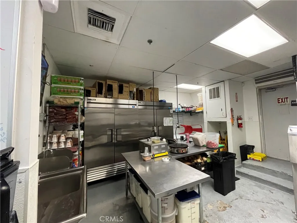 Additional image 18 of 4594 University, San Bernardino, CA 92407