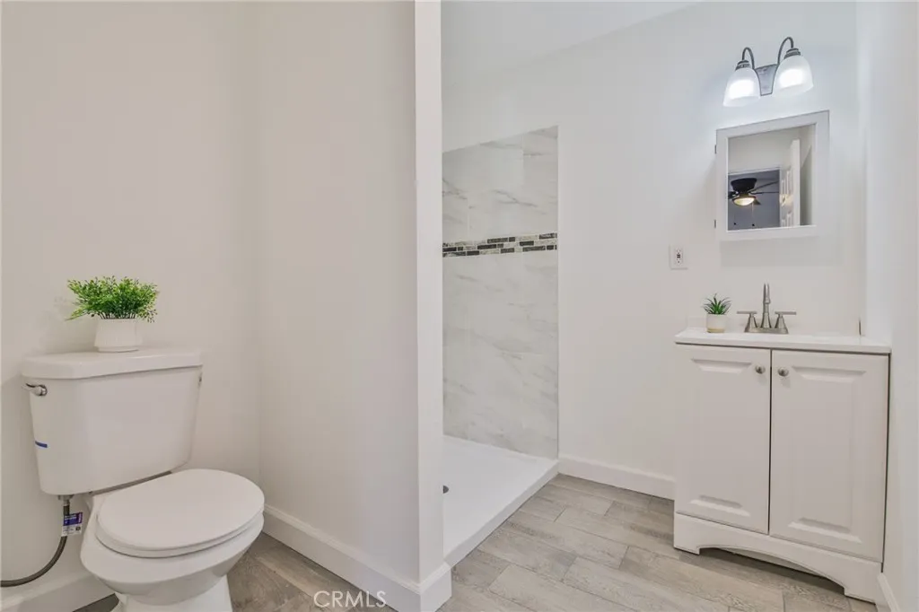 Additional image 24 of 1335 W 68th St, Los Angeles, CA 90044