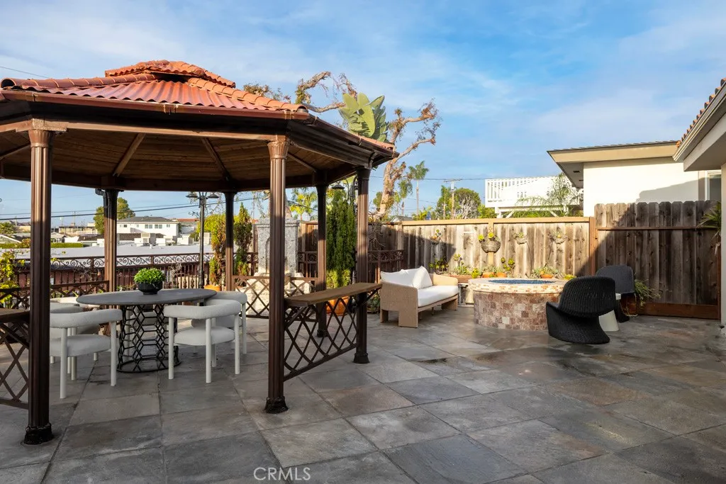 Additional image 19 of 401 Holmwood Dr, Newport Beach, CA 92663