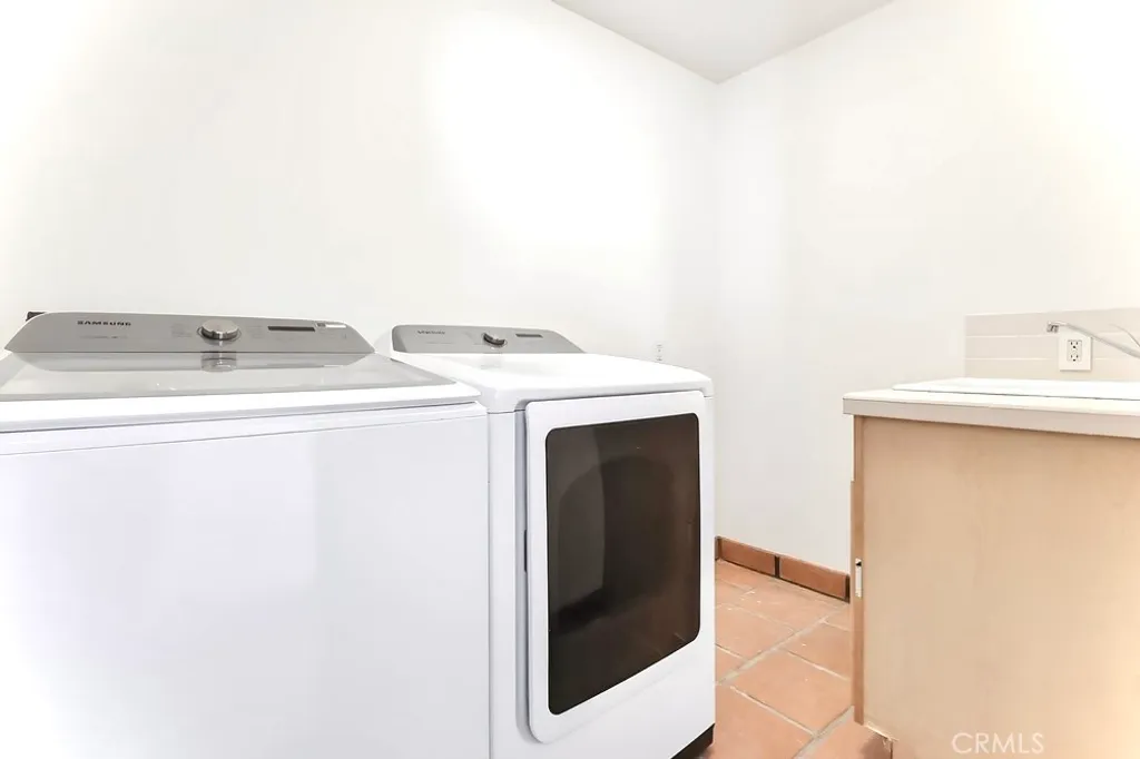 Additional image 58 of 1805 Outpost Drive, Los Angeles, CA 90068