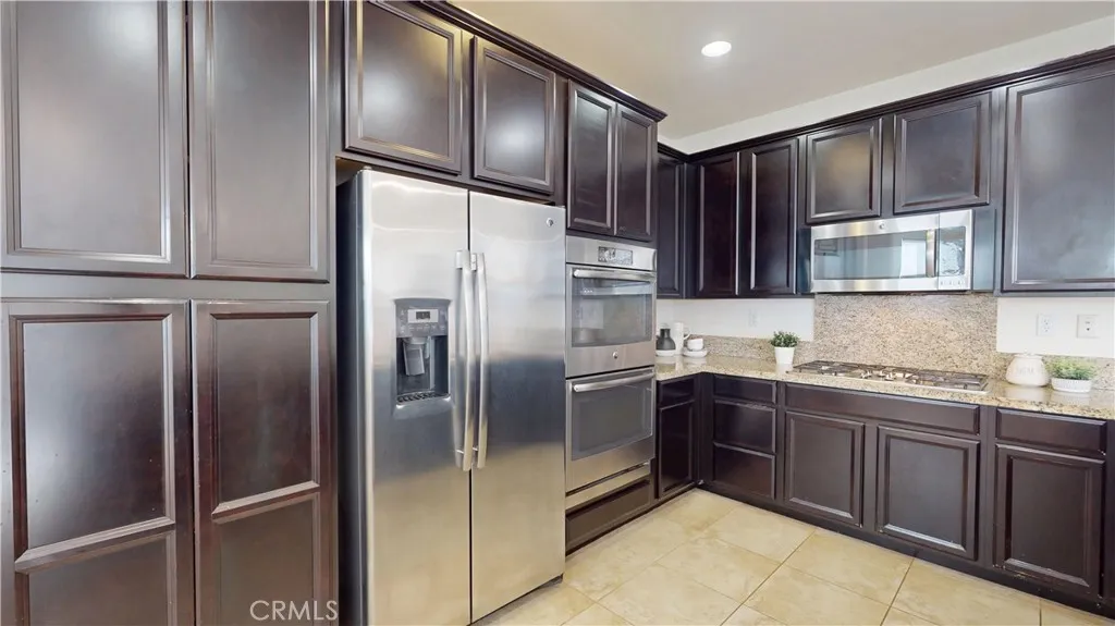 Additional image 51 of 28620 Vista Del Rio, Valencia, CA 91354