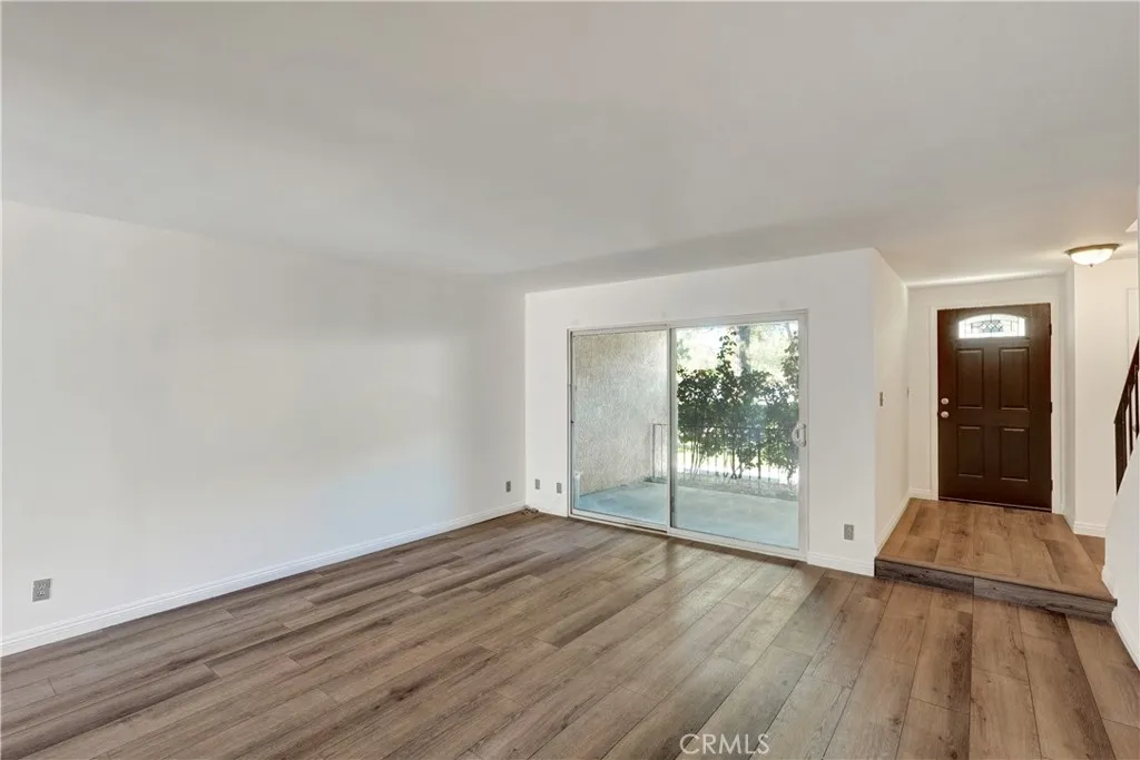 Additional image 4 of 7809 N Via Foggia, Burbank, CA 91504