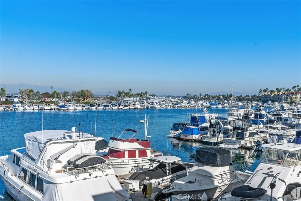 Additional image 21 of 16255 Pacific Circle Unit 204, Huntington Beach, CA 92649