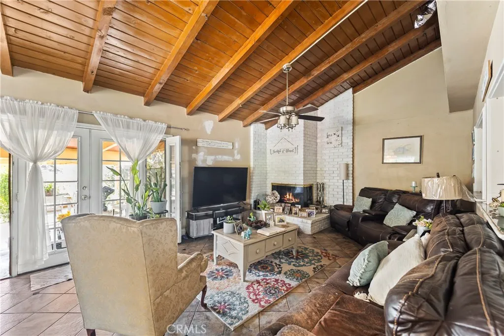 Additional image 61 of 822 Corona Ave, Corona, CA 92879