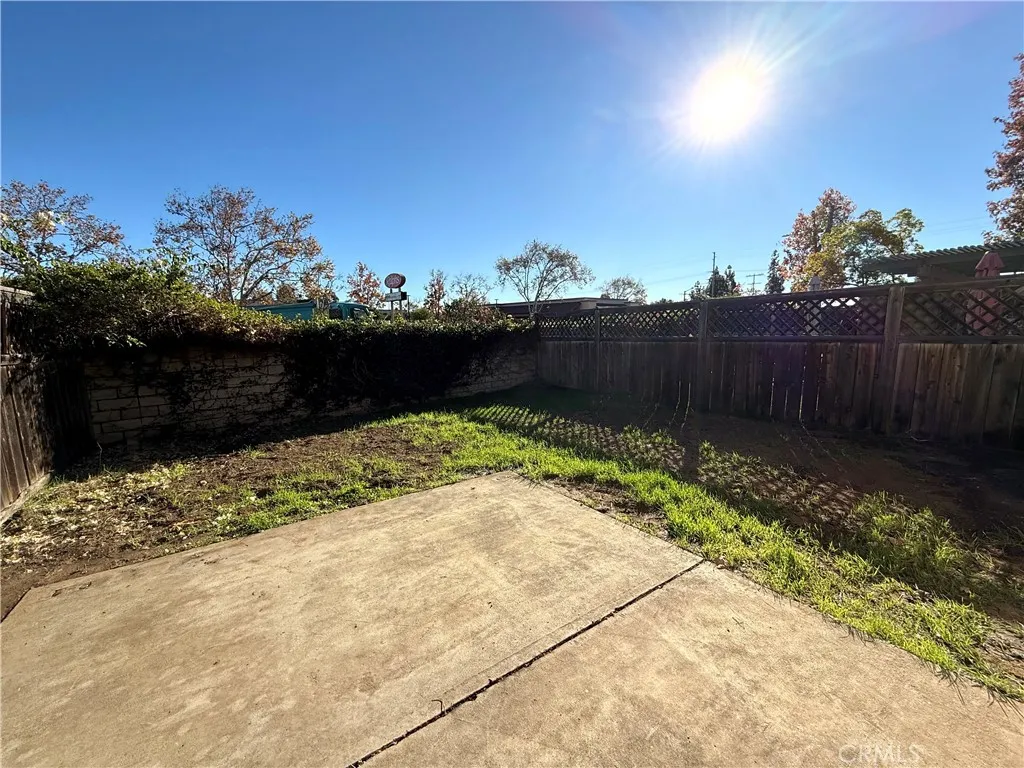 Additional image 45 of 2421 Hawthorn Gln, Escondido, CA 92027