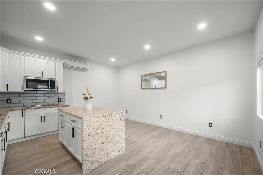 Additional image 97 of 638 N Buttonwood St, Anaheim, CA 92805