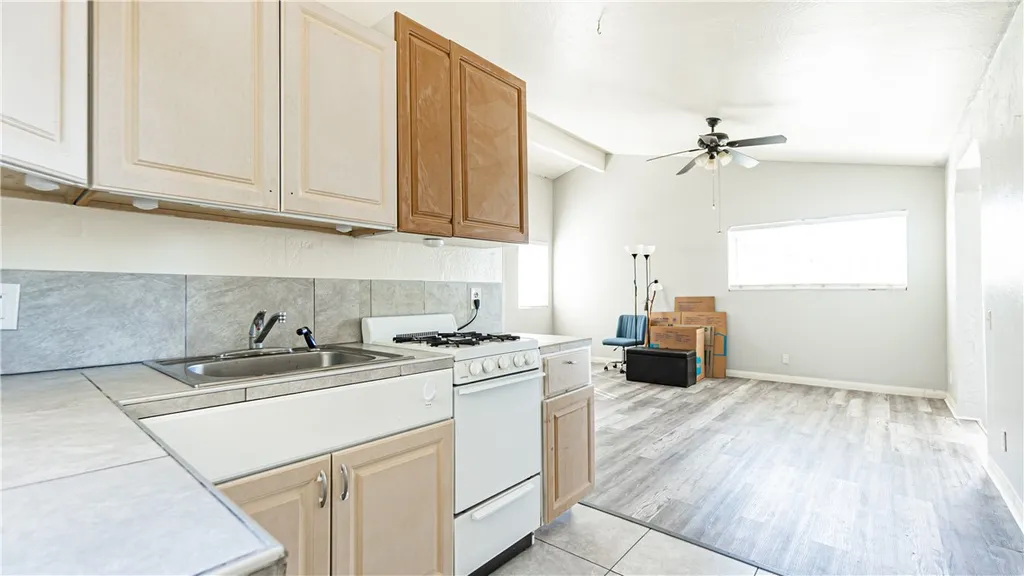 Additional image 63 of 33656 Washington Dr, Yucaipa, CA 92399