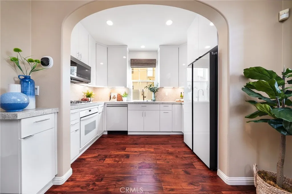 Additional image 8 of 49 Canal, Irvine, CA 92620