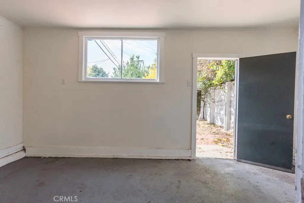 Additional image 139 of 12500 Martha St, Valley Village, CA 91607