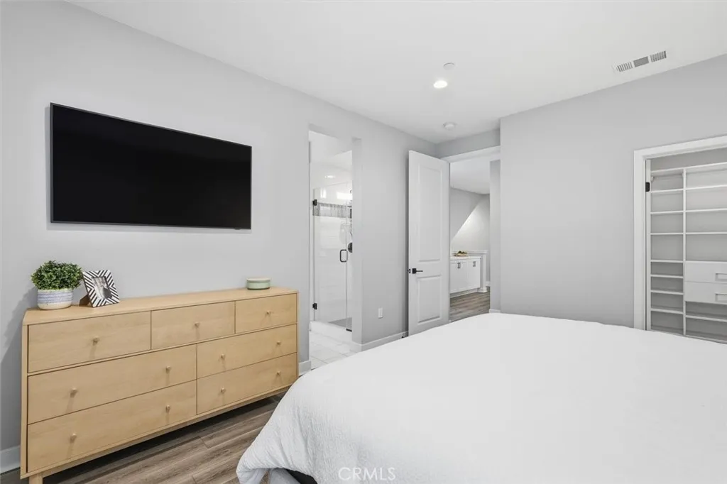 Additional image 27 of 2144 Swallowtail Walk, Gardena, CA 90249