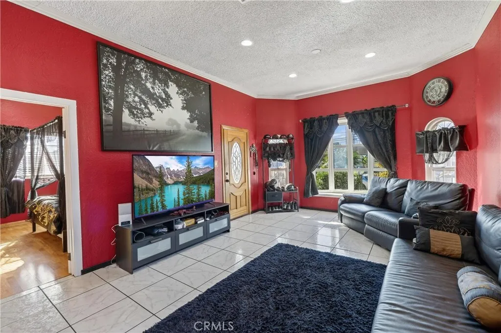 Additional image 37 of 606 N Park Ave, Pomona, CA 91768