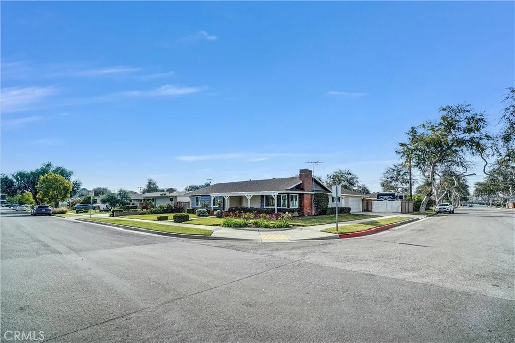 Additional image 49 of 575 N Lincoln Avenue, Fullerton, CA 92831