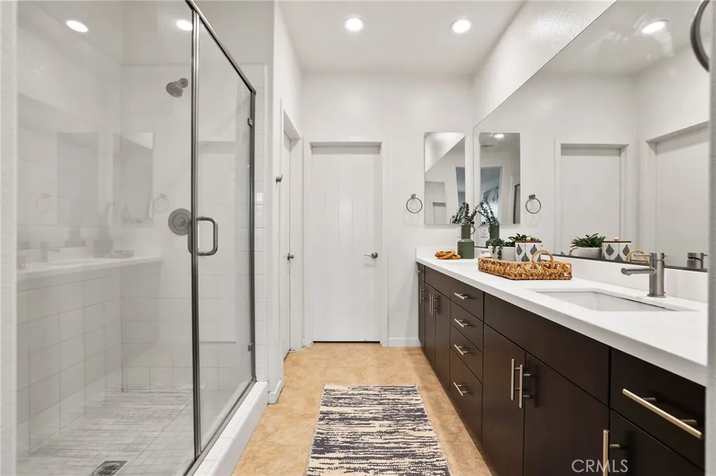 Additional image 58 of 53 Savannah, Lake Forest, CA 92630