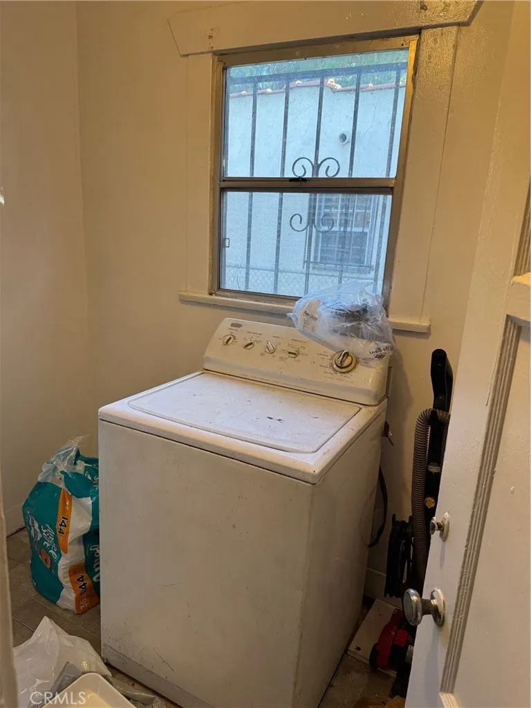 Additional image 15 of 11200 Stanford Ave, Los Angeles, CA 90059