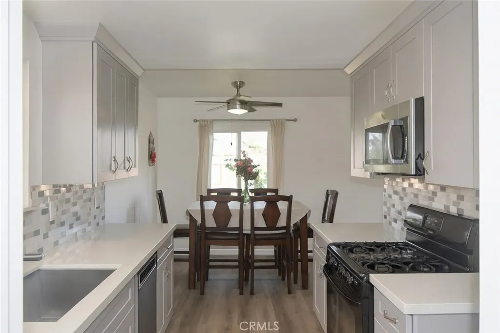 Additional image 40 of 17451 Newland St, Huntington Beach, CA 92647