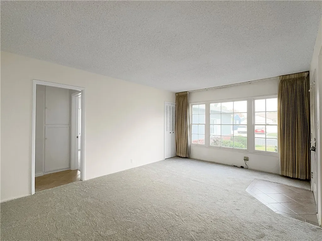 Additional image 4 of 2918 Yearling St, Lakewood, CA 90712