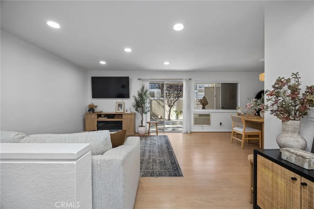 Additional image 7 of 26212 Los Viveros Unit 215, Mission Viejo, CA 92691