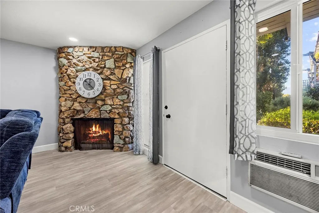 Additional image 4 of 313 N Acacia #C Ave, Fullerton, CA 92831