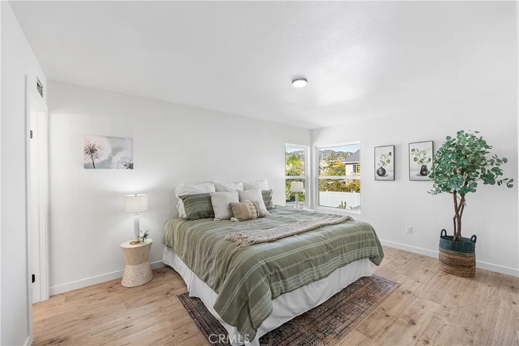 Additional image 38 of 22015 Romar Street, Chatsworth, CA 91311