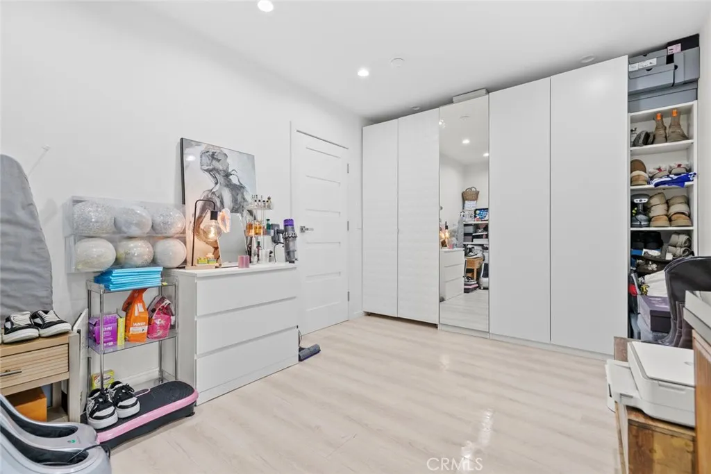 Additional image 34 of 1918 N Maple St, Burbank, CA 91505