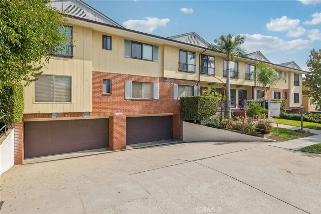 Additional image 51 of 312 N Louise Street Unit 210, Glendale, CA 91206