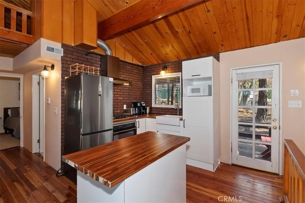 Additional image 7 of 1000 Jasper Dr, Big Bear Lake, CA 92315