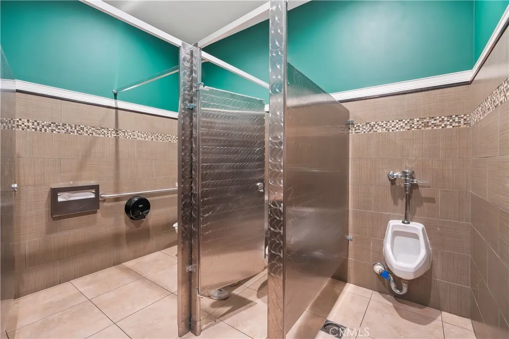 Additional image 50 of 13076 Glenoaks, Sylmar, CA 91342