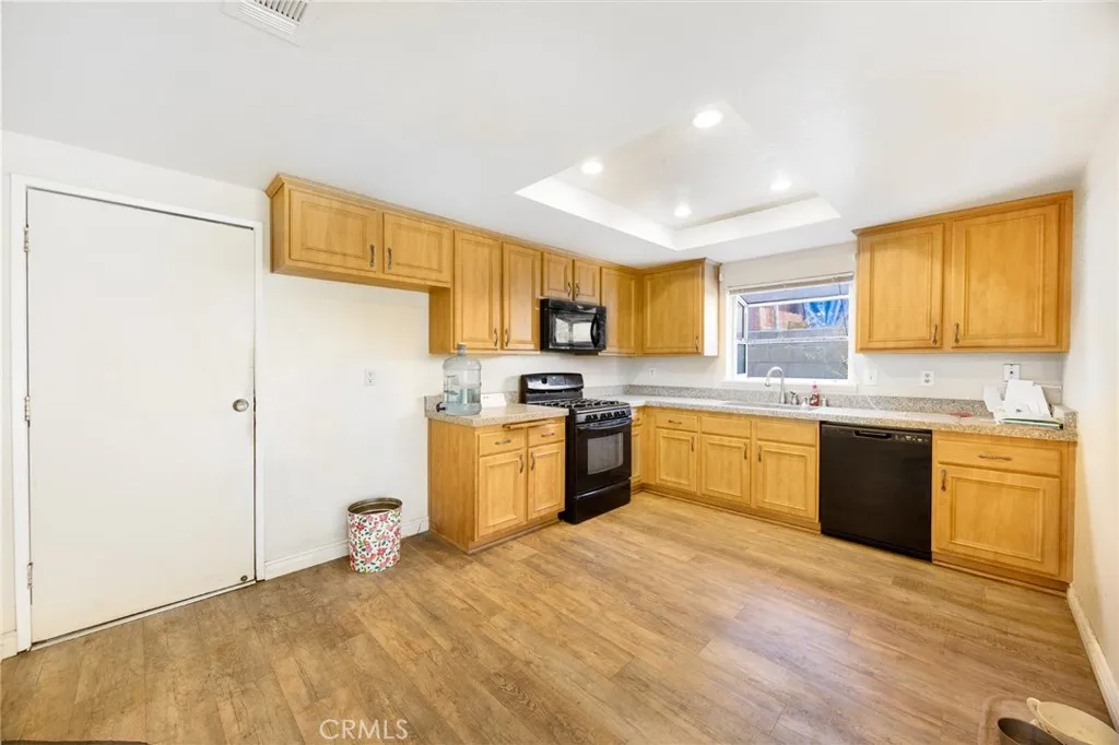 Additional image 39 of 14001 Hillcrest Dr, Fontana, CA 92337