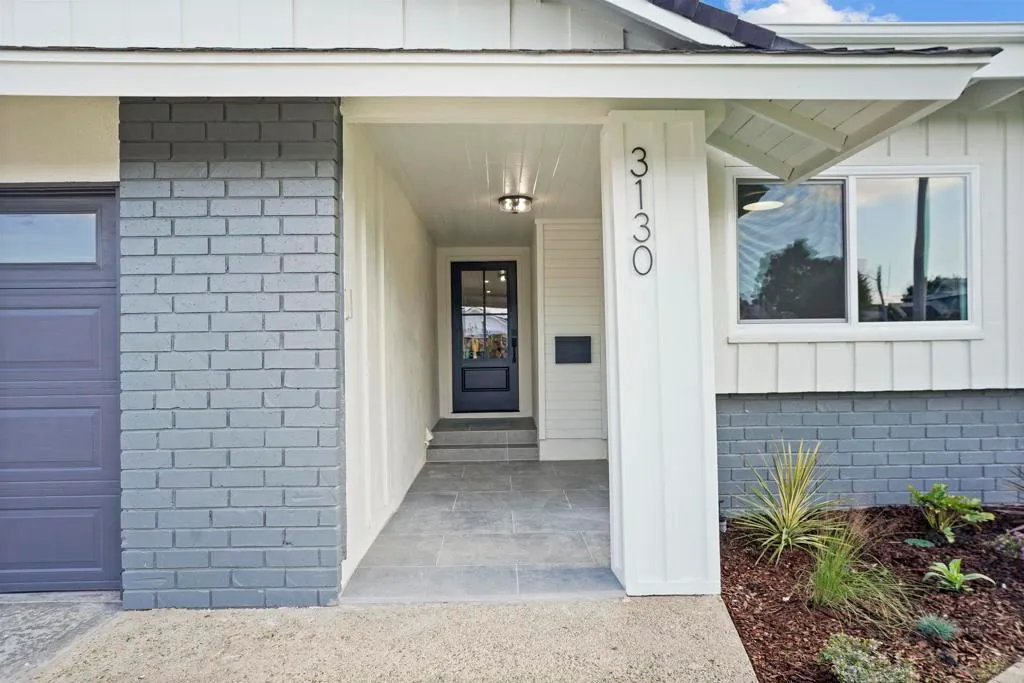 Additional image 5 of 3130 Kerry Ln, Costa Mesa, CA 92626