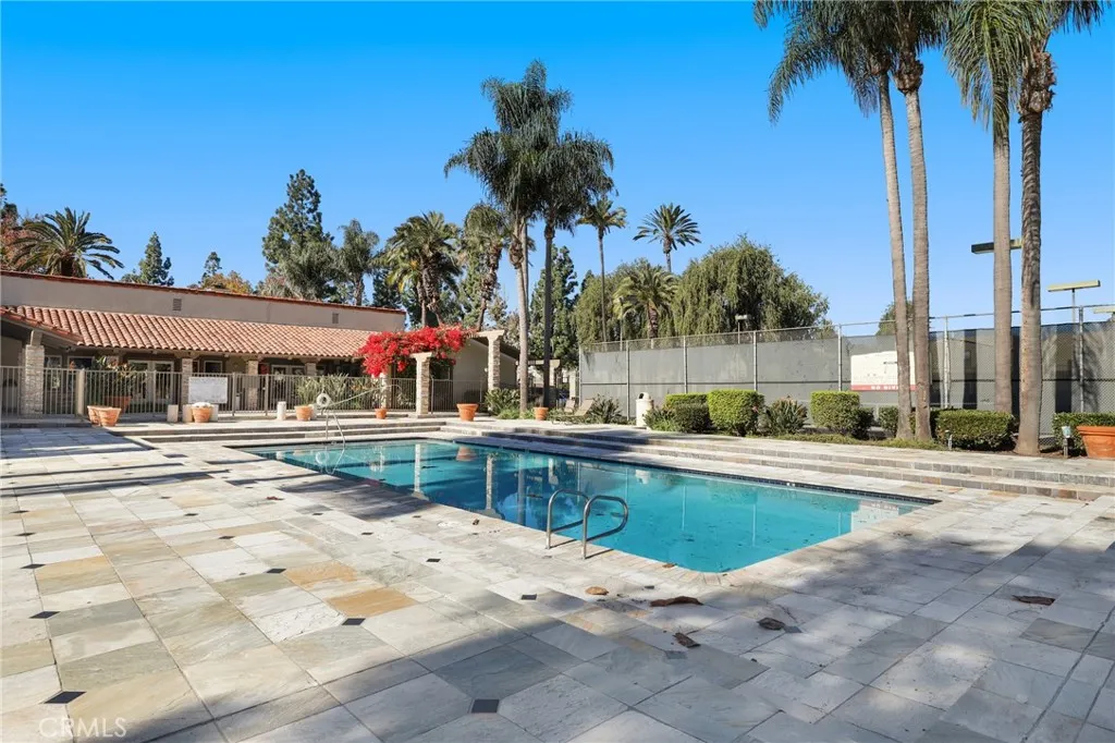 Additional image 13 of 1345 Cabrillo Park Drive Unit Q02, Santa Ana, CA 92701