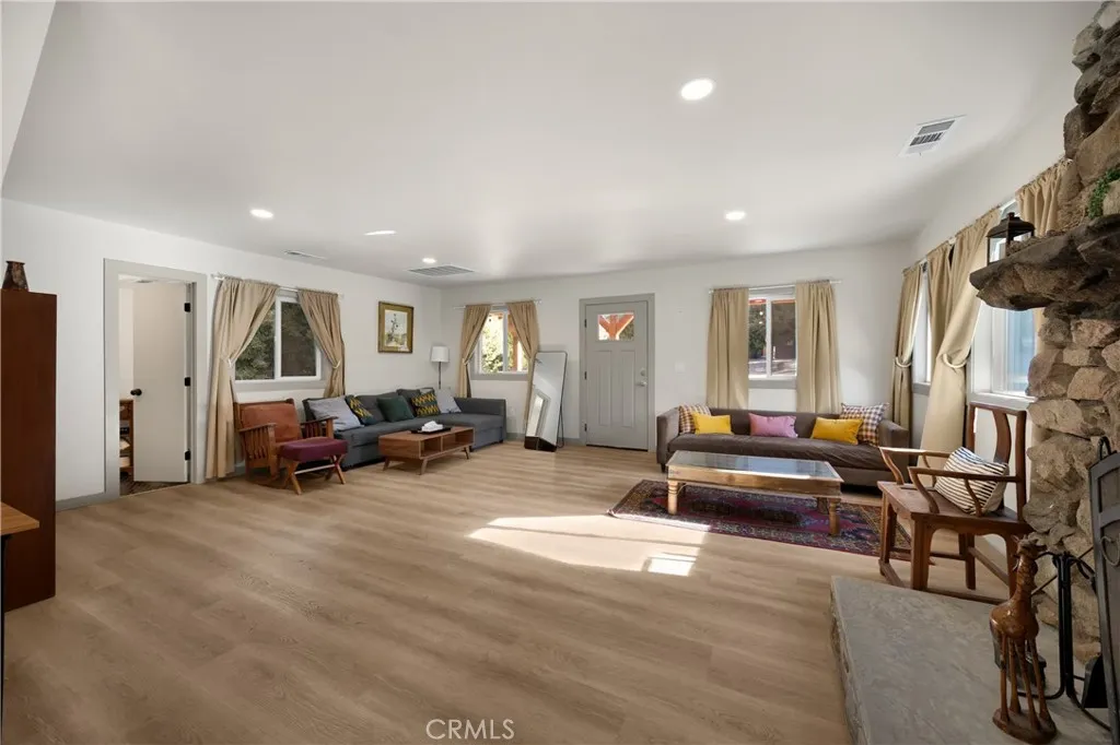 Additional image 38 of 25807 State Highway 189, Twin Peaks, CA 92391