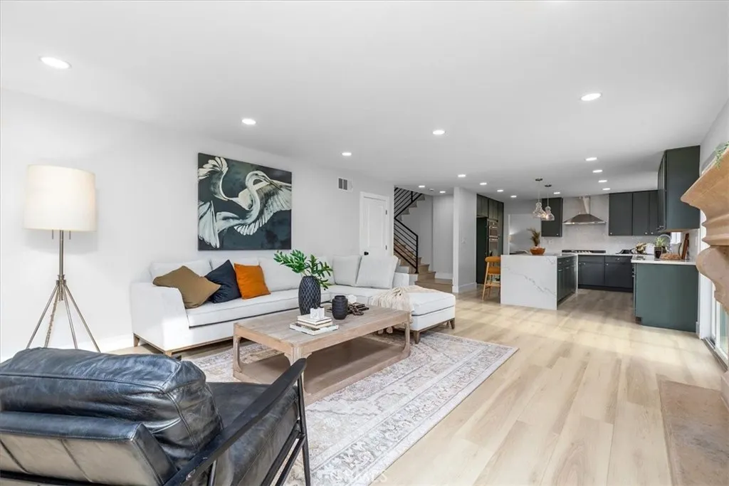 Additional image 15 of 4401 Cezanne Avenue, Woodland Hills, CA 91364