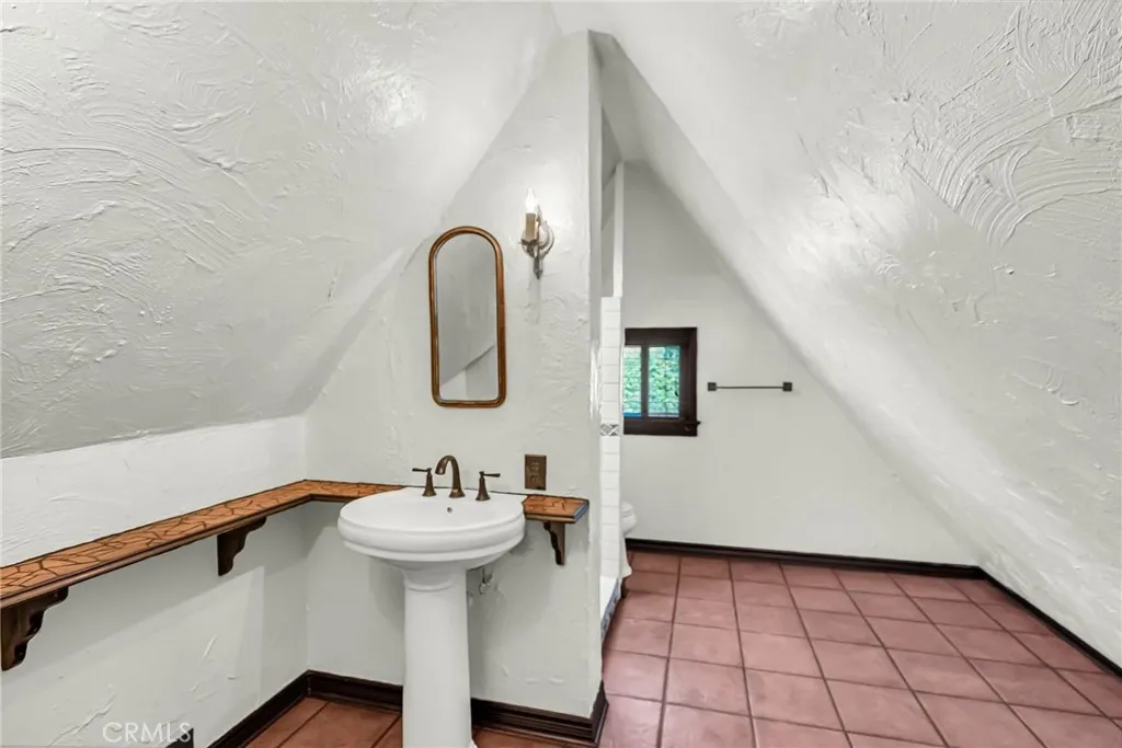 Additional image 108 of 4721 Somerset Dr, Riverside, CA 92507